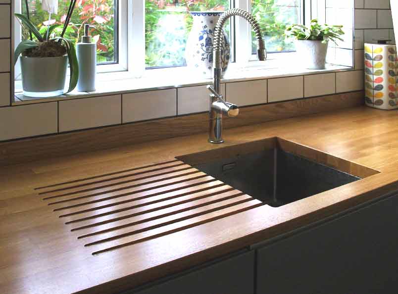 Wheeler Kitchen<br />Undermounted sink