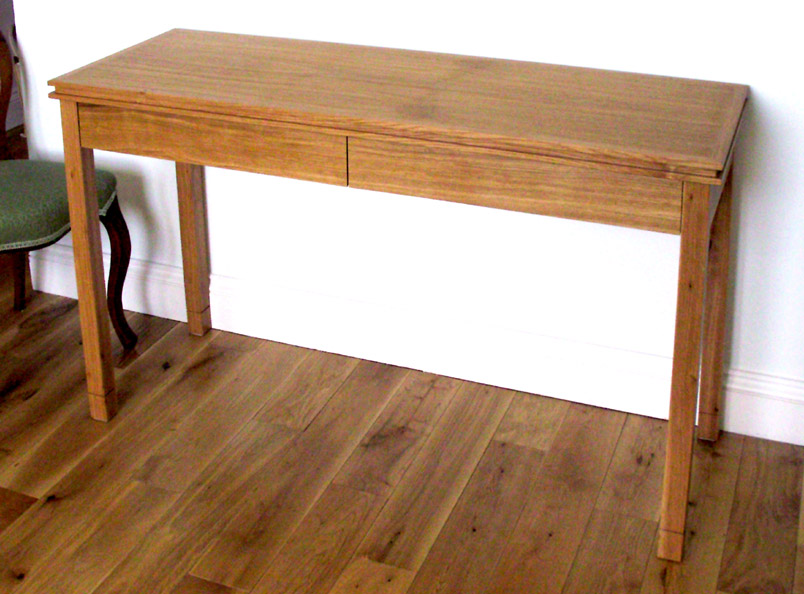 Hulse Desk/Dining Table<br />Solid and veneered oak