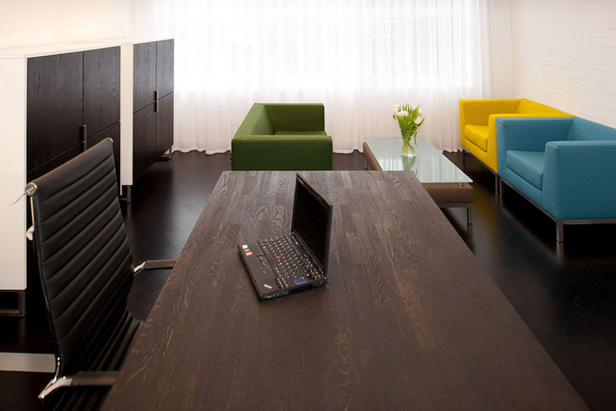 Stained oak desk and cabinets with gloss laminated carcasses